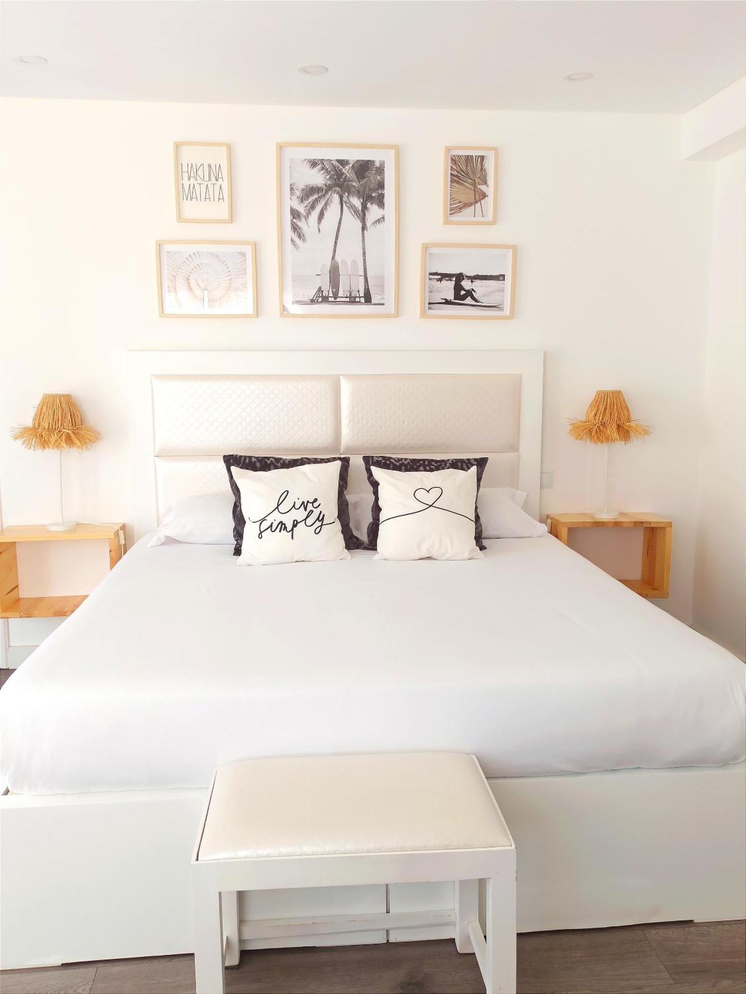 Bed & Breakfast Supertubos House Peniche *